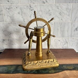 Vintage Brass Nautical Theme Ships Wheel Desk Compass and Pen Holder